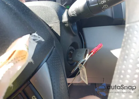 2012 Honda Odyssey Lx z USA, uszkodzony, nr VIN 5FNRL5H21CB012648